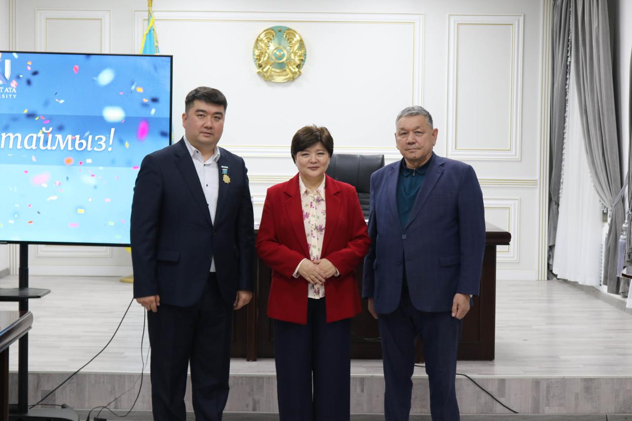 WhatsApp Image 2025-11-21 at 09.10.58.jpeg