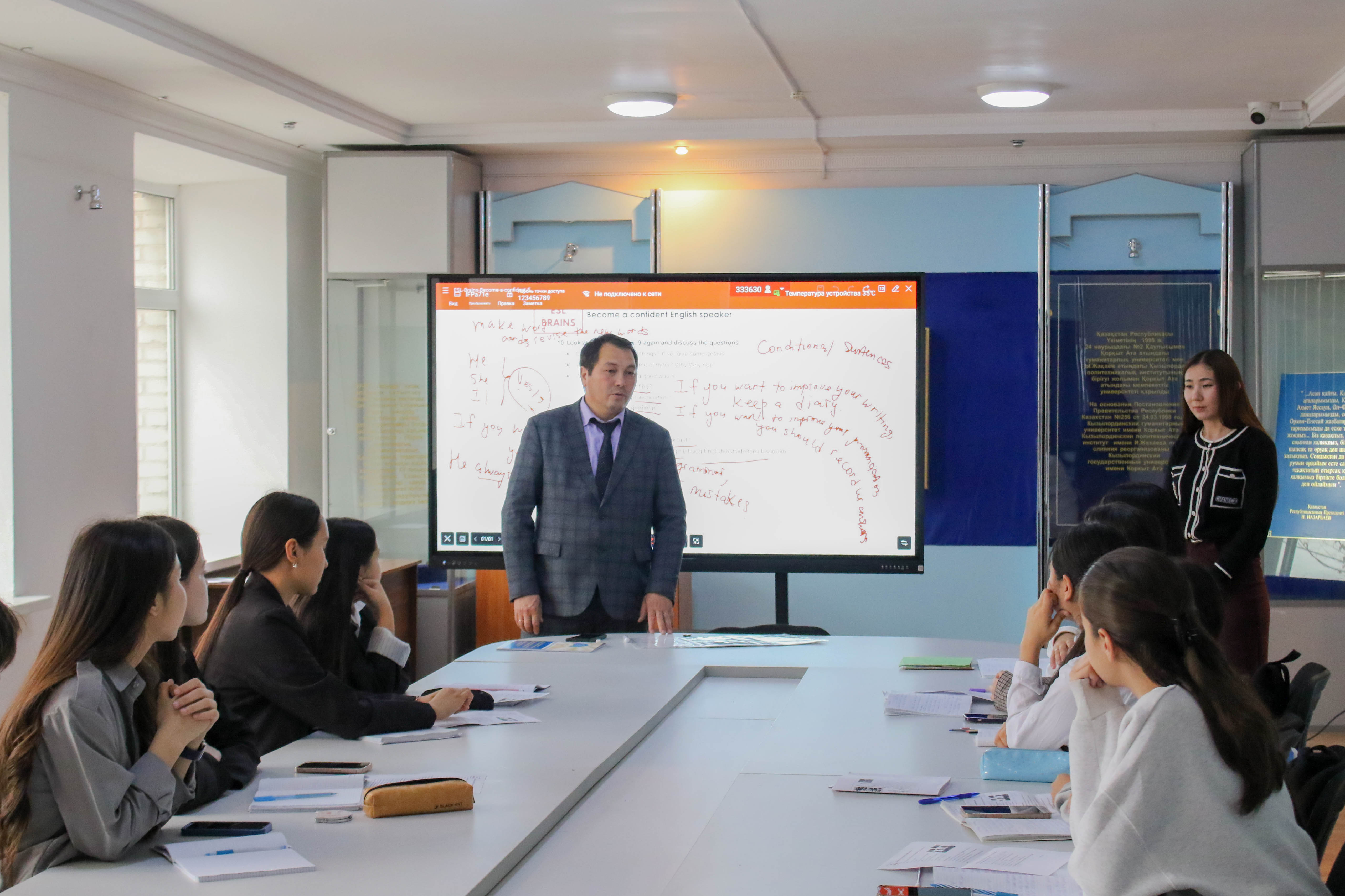 Ретро порно фильмдерді онлайн көру Эдельвейспен барлық порно